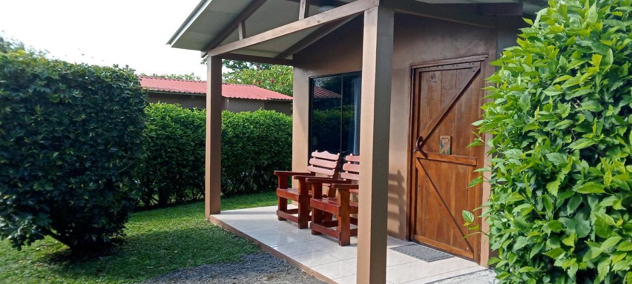 Slow Travel Lodge Upala 外观 照片